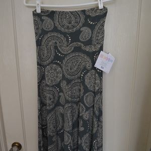 Dark Sage Green Paisley Lularoe Maxi - XS NWT